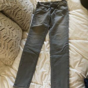 Denizen Gray Low Rise Jeggings